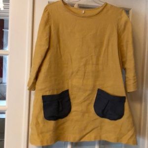 Beautiful mustard linen top with pockets